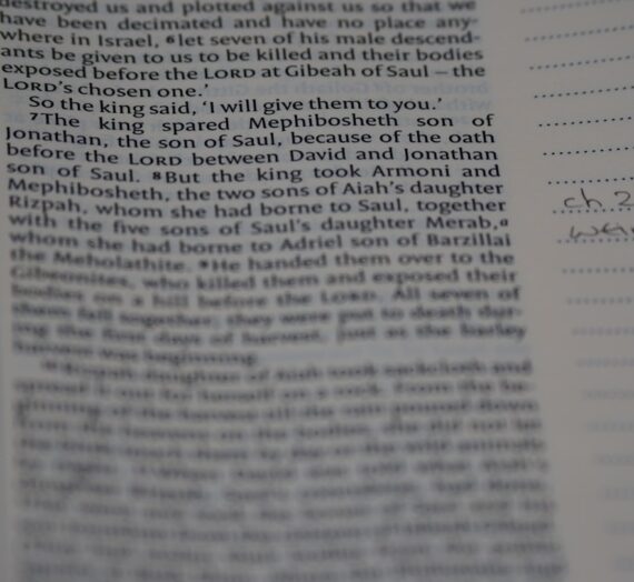 The Power of Storytelling: How to Craft a Compelling Anecdote that Captivates Your Audience